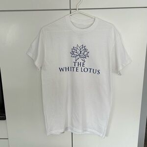 HBO White  Lotus Graphic T-Shirt, Size M